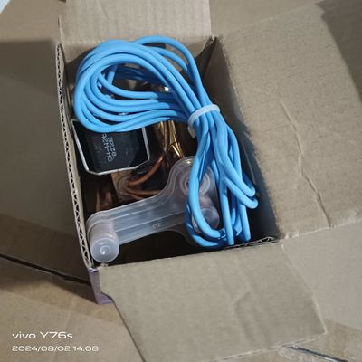 4-way Reversing Valve  Air Conditioning Energy Heat Pump Valve With Coil    Dsf-11e