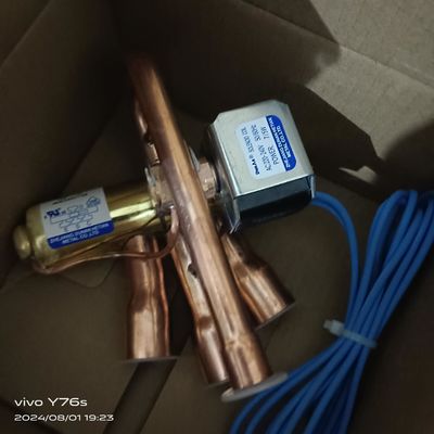 4-way Reversing Valve  Air Conditioning Energy Heat Pump Valve With Coil    Dsf-11e